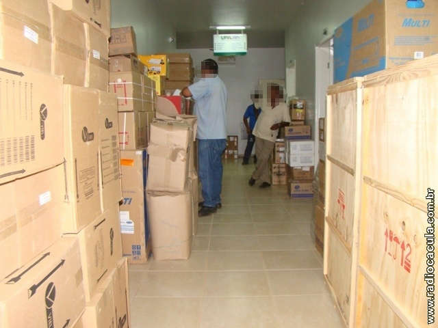  Pol&iacute;cia investiga furto de computadores e televisores em posto de sa&uacute;de