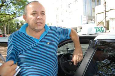  Agetran apreende protocolos e deixa taxistas revoltados em Campo Grande