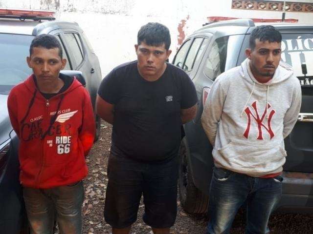 Trio que roubou casa e fez fam&iacute;lia ref&eacute;m ser&aacute; encaminhado ao pres&iacute;dio 