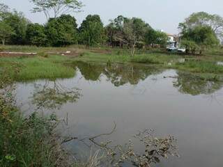 Lagoa natural e nascentes estavam sendo degradadas e poderiam desaparecer. (Foto: Divulgação)