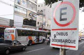 Pesquisa aponta queda na aprovação do transporte público no Brasil (Foto: Marcos Ermínio)