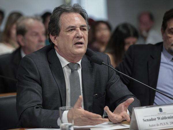 Senador retoma projeto que torna crime hediondo fraude em alimentos