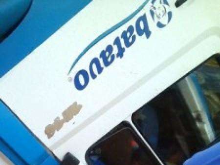 Caminh&atilde;o com 662 kg de maconha e coca&iacute;na tomba e mata condutora