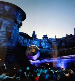 A Disney inaugura seu primeiro parque Star War