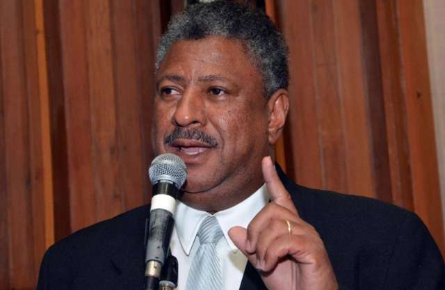 Deputado prop&otilde;e ensino de capoeira nas escolas do Estado