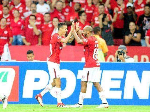Inter faz 2 a 0 contra o Cianorte e Ava&iacute; 2 a 1 de virada sobre o Fluminense