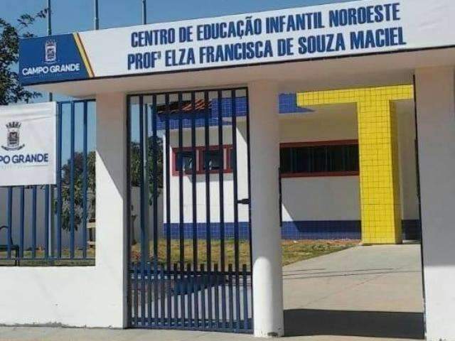 Crian&ccedil;a de 3 anos sai sozinha de Emei e m&atilde;e acusa dire&ccedil;&atilde;o de neglig&ecirc;ncia 