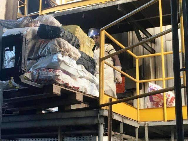 Na 5&ordf; incinera&ccedil;&atilde;o do ano, Defron destr&oacute;i mais 15,7 toneladas de drogas