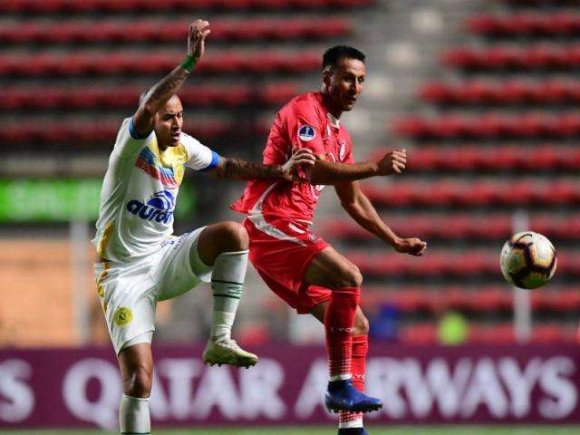 Chape n&atilde;o empolga e fica no 0 a 0 contra o Uni&oacute;n La Calera