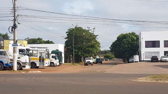 Fam&iacute;lia &#039;livra&quot; PM aposentado de registro por amea&ccedil;ar a mulher