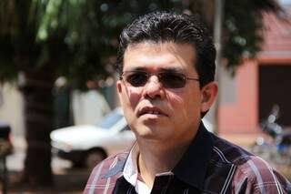 Defini&ccedil;&atilde;o sobre mudan&ccedil;a de partido &eacute; s&oacute; em setembro, diz Olarte