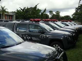 Policiais de MS receberam 78 novas viaturas. (Foto: Divulgação)