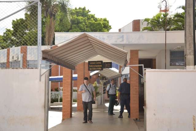 Sem internet, Juizado Central suspende atendimento