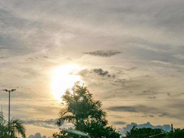 Meteorologistas refor&ccedil;am alerta para risco de tempestade em 36 cidades 