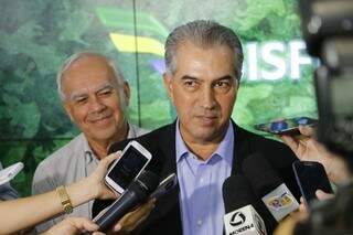 Governador Reinaldo Azambuja durante evento do Sisfron em Dourados. (Foto: Eliel Oliveira)