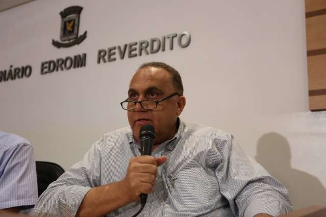 Jamal afirma que obras paralisadas ser&atilde;o retomadas ainda esse ano