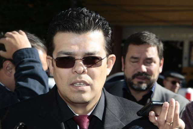 Prefeito d&aacute; posse hoje a conselheiros regionais da Capital