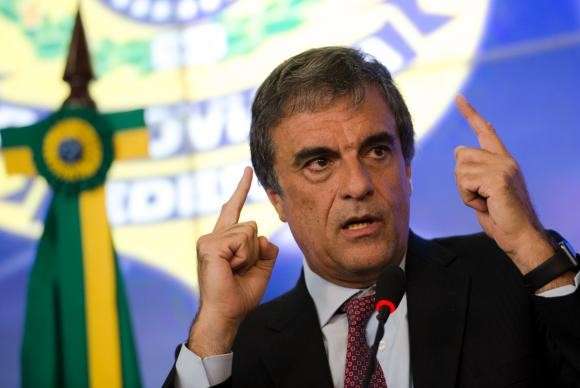 Cardozo vai pedir arquivamento do impeachment por falta de base jur&iacute;dica