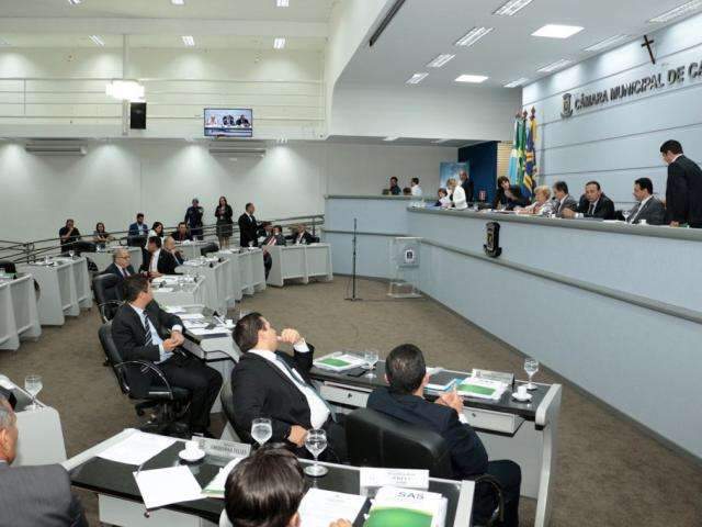 Seis projetos ser&atilde;o votados na sess&atilde;o desta ter&ccedil;a-feira na C&acirc;mara