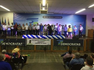 Reunião do DEM em Paranaíba; disputado por tucanos e emedebistas, partido adiou encontro para o dia 4. (Foto: DEM/Reprodução)