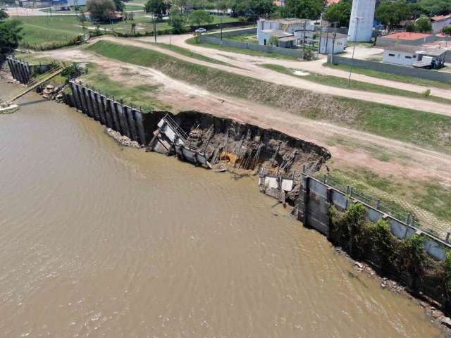 Prefeitura fazia pequenos reparos em barragem que cedeu, diz prefeito 