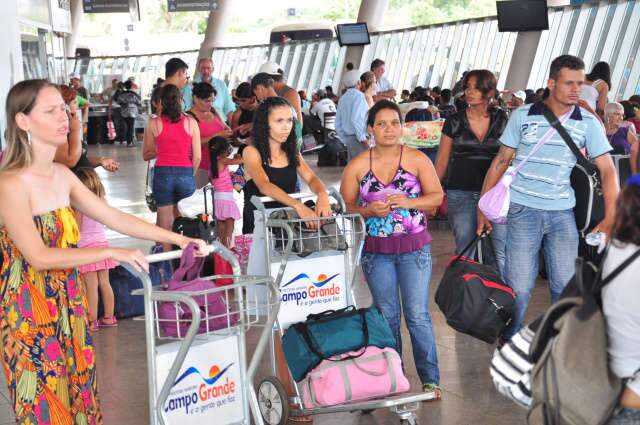  Rodovi&aacute;ria coloca 800 &ocirc;nibus extras para atender demanda recorde