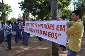 Usina com d&iacute;vida de R$1 bilh&atilde;o demite mais de 220 funcion&aacute;rios