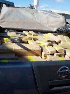 Polícia Militar Rodoviária apreende mais de 2 toneladas de maconha em um dia