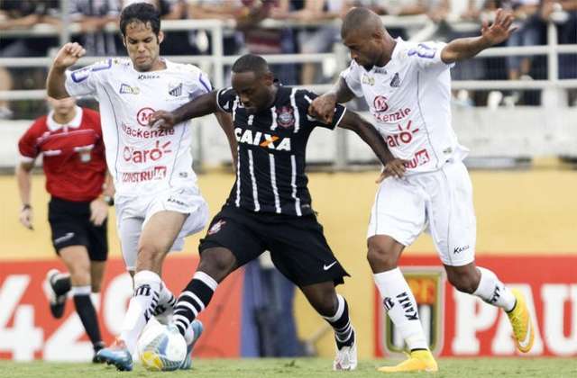 Love quebra jejum de gols e Tim&atilde;o fecha maratona com mais uma vit&oacute;ria