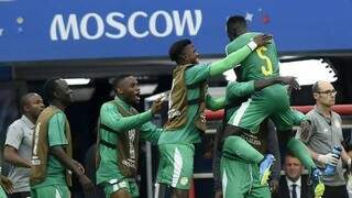 Comemoração da vitória de Senegal (Foto: André Durão)