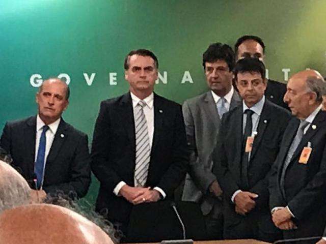 &ldquo;Confio no marechal Mandetta&rdquo;, diz Bolsonaro ao anunciar ministro da Sa&uacute;de