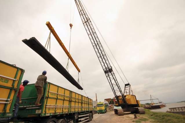 Porto reativado em 2015 fecha contratos para exportar soja e a&ccedil;o