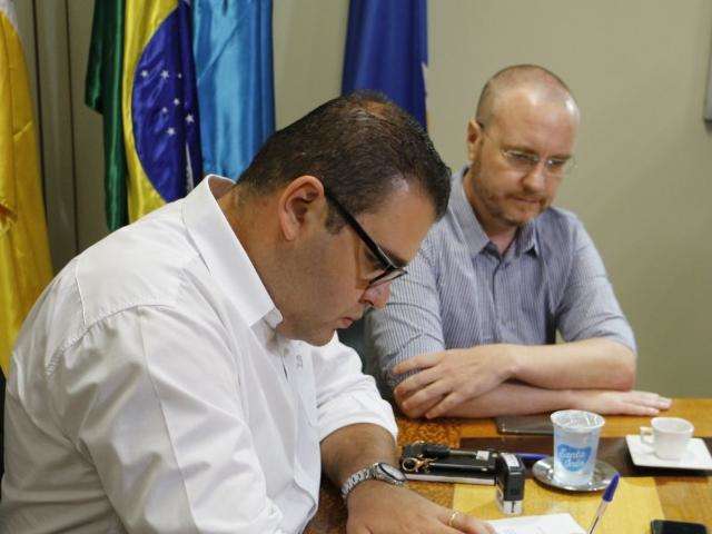Para atender MP, presidente da C&acirc;mara cobra comiss&otilde;es processantes