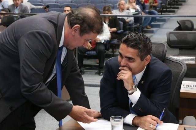 Deputados avaliam como positiva previs&atilde;o de crescimento para 2019