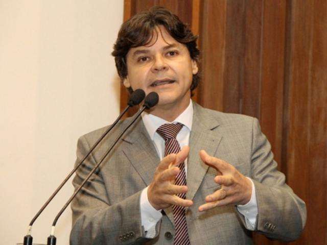 Duarte anuncia cinco nomes que v&atilde;o compor secretariado