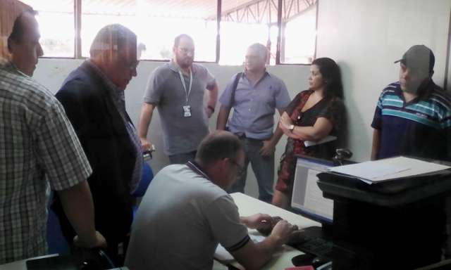 Paraguai entrega &agrave; pol&iacute;cia de MS homem que matou caminhoneiro em Aquidauana