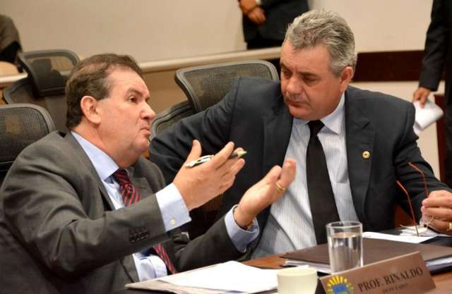 Grupo pol&iacute;tico &quot;racha&quot; e pedetista desiste de elei&ccedil;&atilde;o em Tr&ecirc;s Lagoas