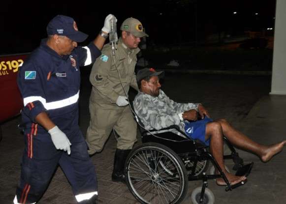 Trabalhador rural picado por cobra jararaca &eacute; socorrido em estado grave 