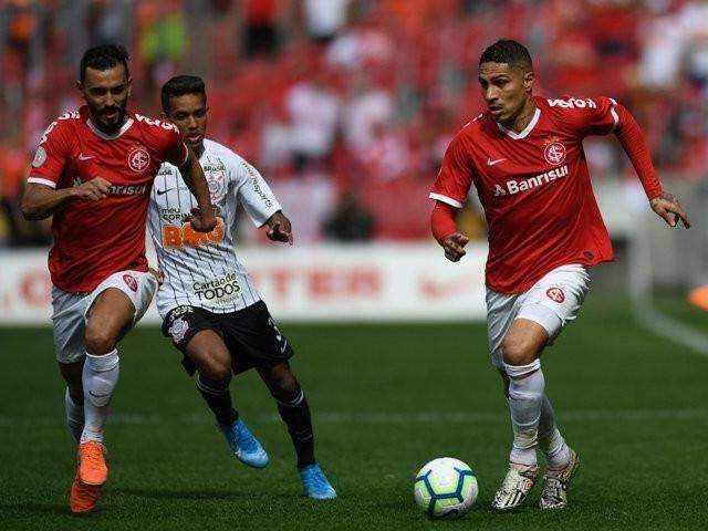 Internacional e Corinthians se anulam e empatam sem gols em Porto Alegre