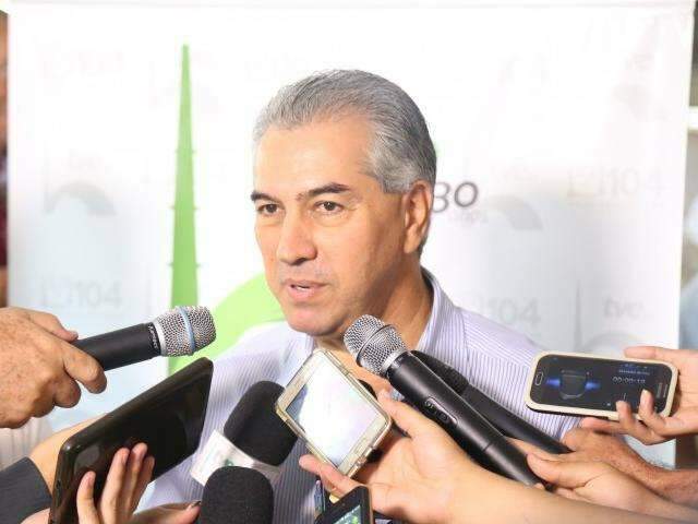 Em Bras&iacute;lia, Reinaldo fala de agiotagem em juros de d&iacute;vida com a Uni&atilde;o