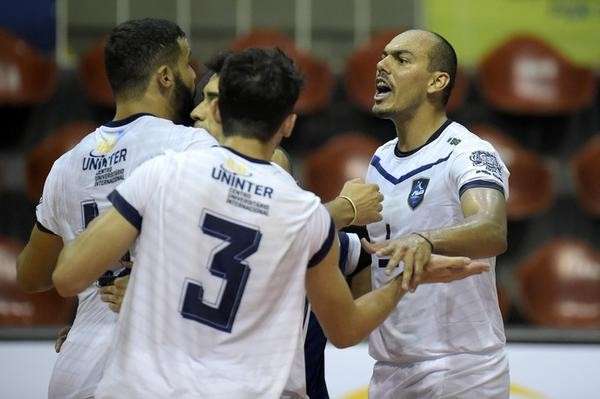 Em Blumenau, R&aacute;dio Clube/AVP encara amanh&atilde; primeiro desafio na Superliga B 