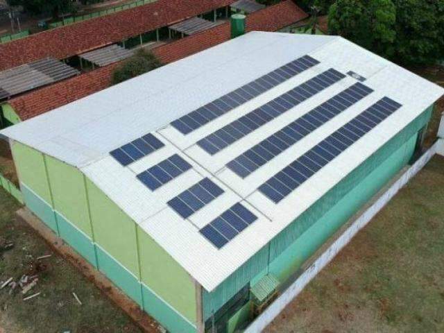 Escolas estaduais podem ter prefer&ecirc;ncia por sistemas de energia solar