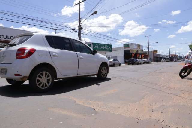 Obras na Bandeirantes devem ficar para segunda quinzena de abril 
