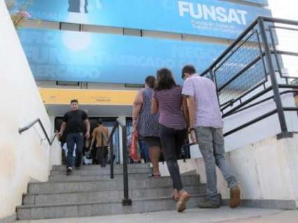 De manicure a assessor de imprensa, Funsat oferece 200 vagas de emprego 