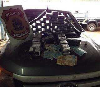 Traficante escondeu 60 kg de cocaína no veículo (Foto:Divulgação/PF)