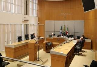 Sessão da 2ª Câmara Criminal (Foto: TJMS/Divulgação)