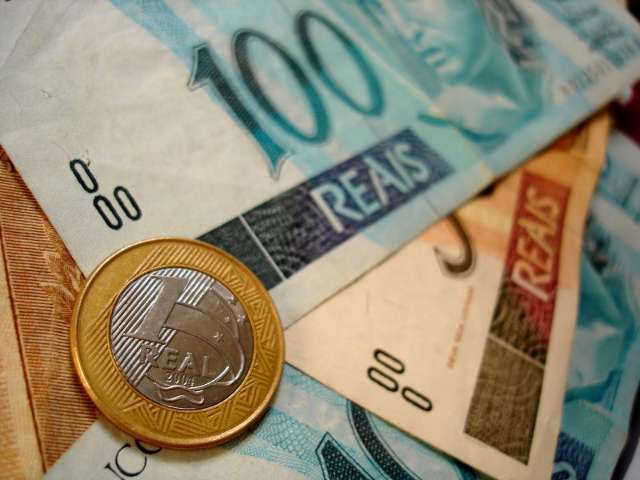 Sal&aacute;rio m&iacute;nimo passa a ser de R$ 788 a partir de 1&ordm; de janeiro