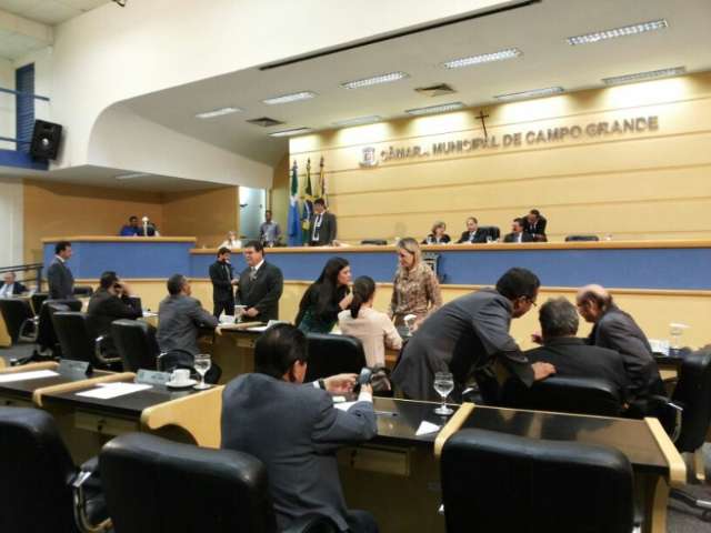 C&acirc;mara votar&aacute; LDO na pr&oacute;xima quinta e dever&aacute; aprovar s&oacute; 70 emendas