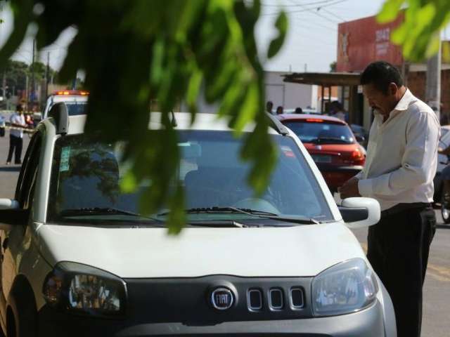 Retirar carro de local de acidente com vítima é crime, diz coronel da BPTran