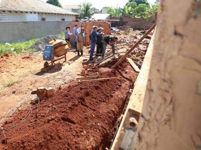Trabalhador de 48 anos morreu ap&oacute;s queda de muro em canteiro de obras 